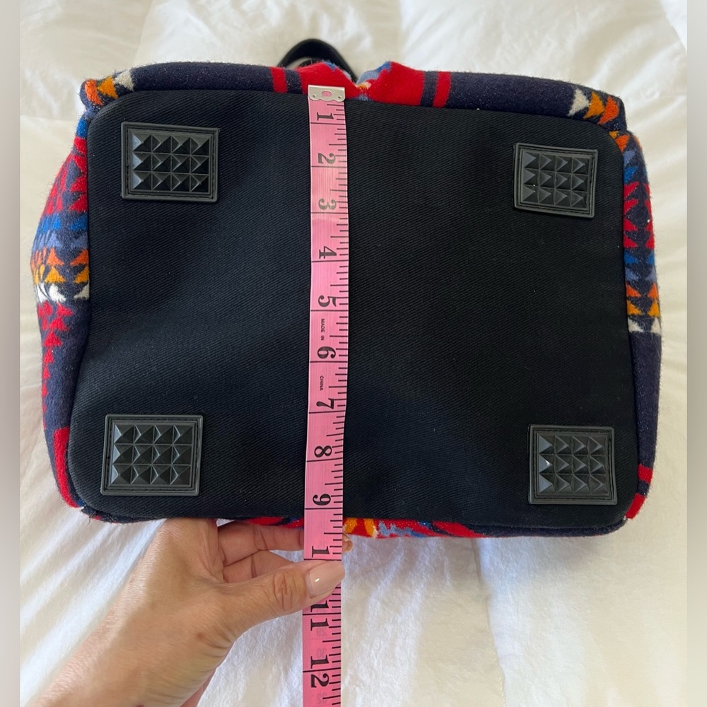 Pendleton | Red Black Wool Cargo Tote | Southwest Style | Travel Work Diaper Bag - Picture 4 of 13